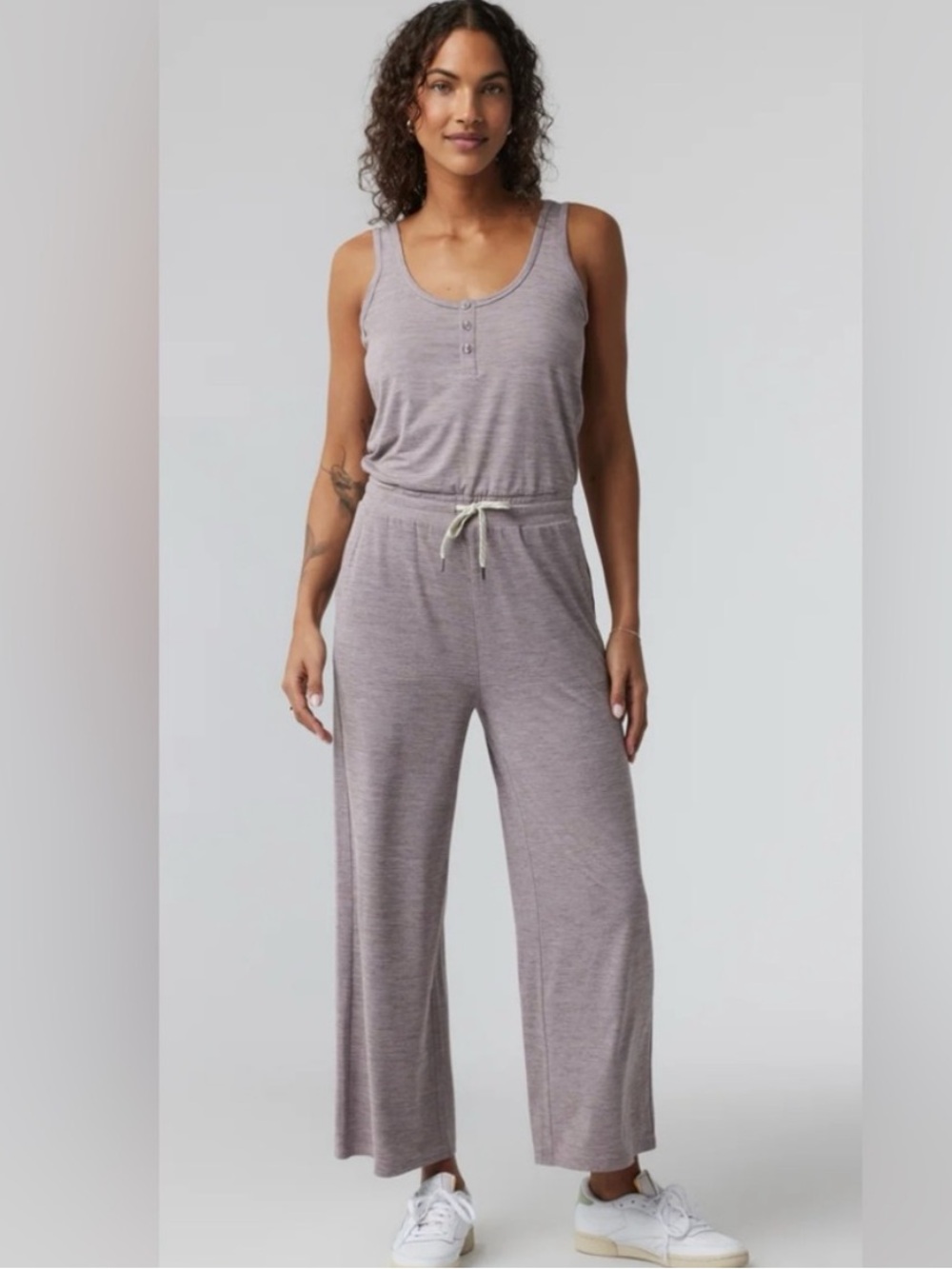 Vuori Falls Jumpsuit in Rosemary Heather. Size Small.